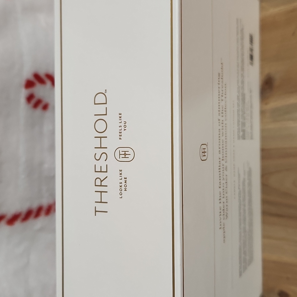 Threshold Gift Set - Picture 11 of 15